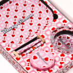 smoker's kit - Heart Checkers - open box - angled